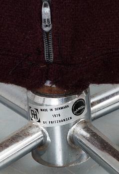 STOLAR, ett par, Verner Panton för Fritz Hansen 1978.