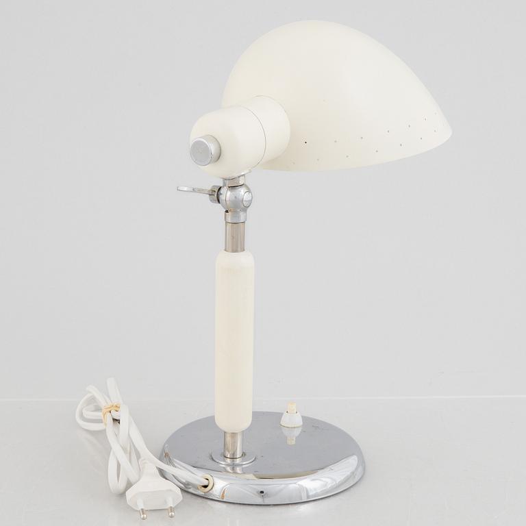 Harald Notini, table lamp, model "15358" Arvid Böhlmarks Lampfabrik, 1930s.