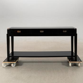 Sideboard Artwood modern tillverkning.
