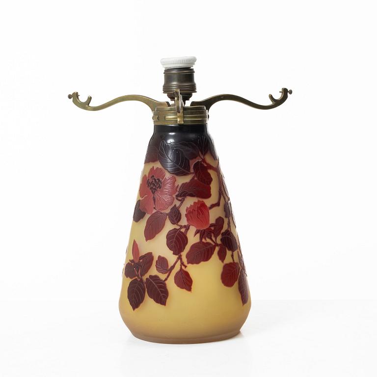 Emile Gallé, an Art Nouveau table lamp, circa 1900, Nancy, France.