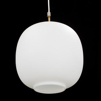 a 20H Century glass lamp "Radio pendel" designed by Vilhelm Lauritzen.