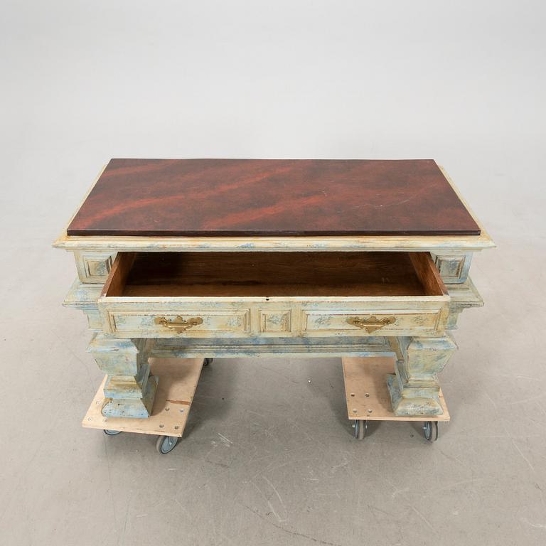 Bord/Sideboard barockstil omkring 1900.