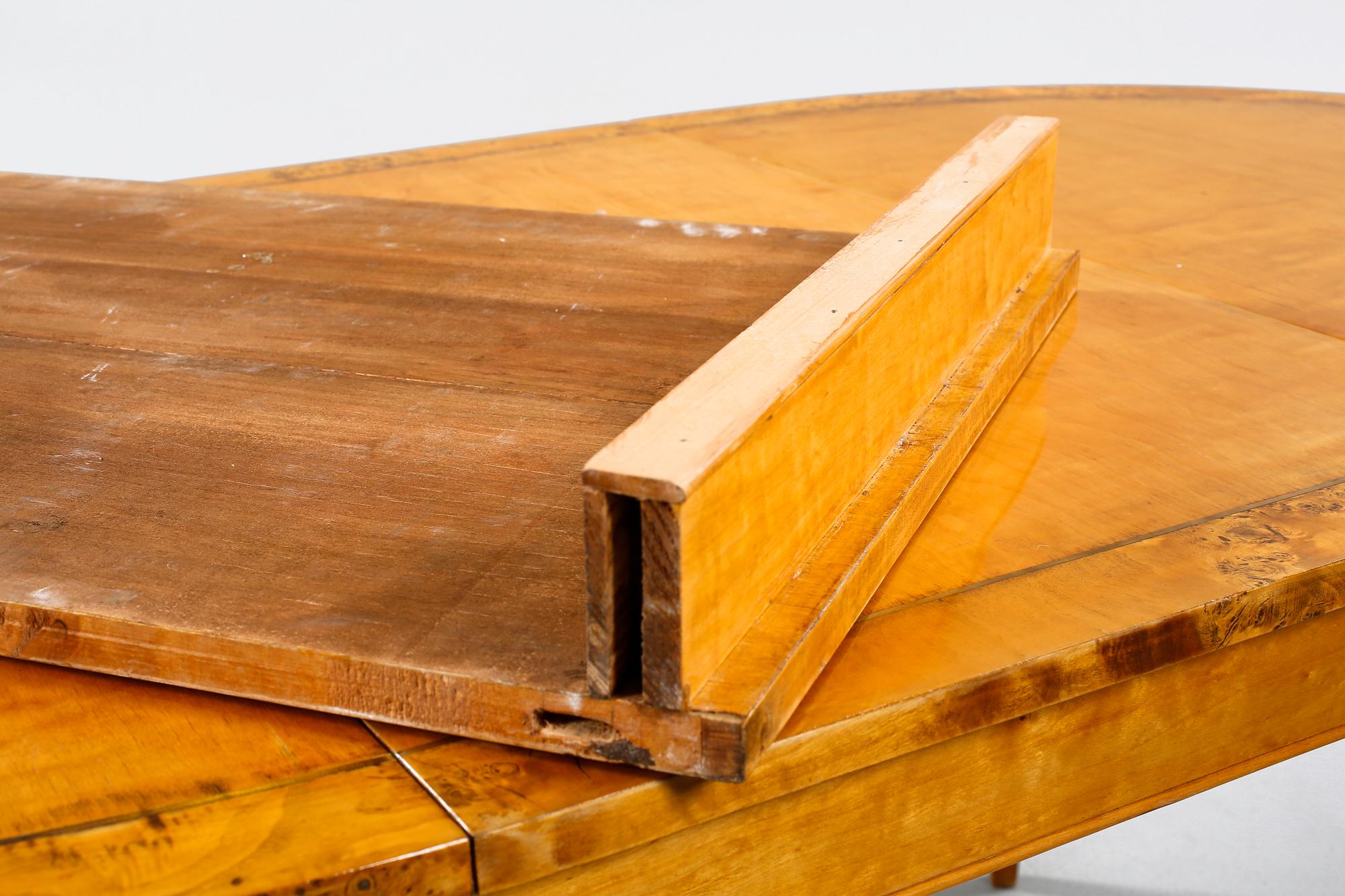 A dining table from around the year of 1900.