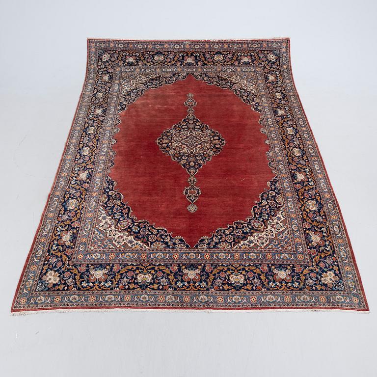 Carpet, Keshan Sarouk, 445 x 310 cm.