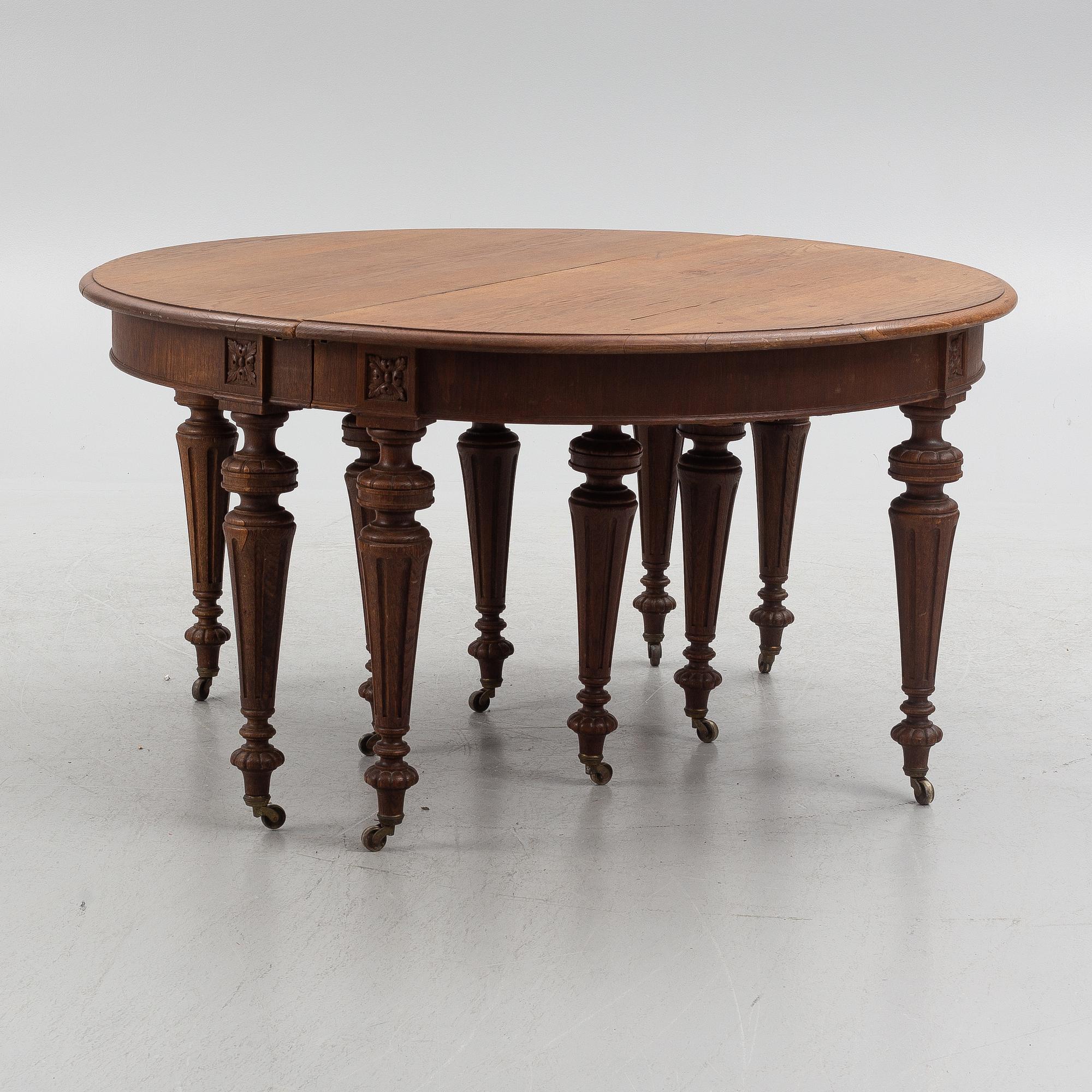 Matbord, gustaviansk stil, omkring 1900.