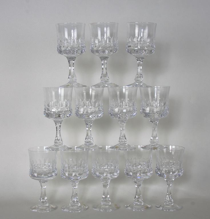 GLASSERVIS, 44 delar, Kosta.