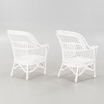 KORGSTOLAR, ett par, 1900-talets andra hälft.