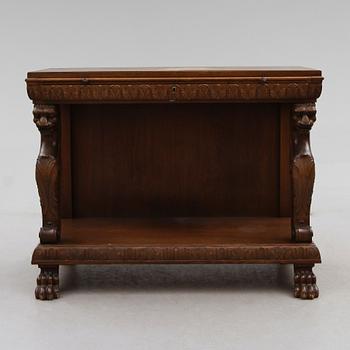 VÄGGBORD, barockstil, 1900-talets första hälft.