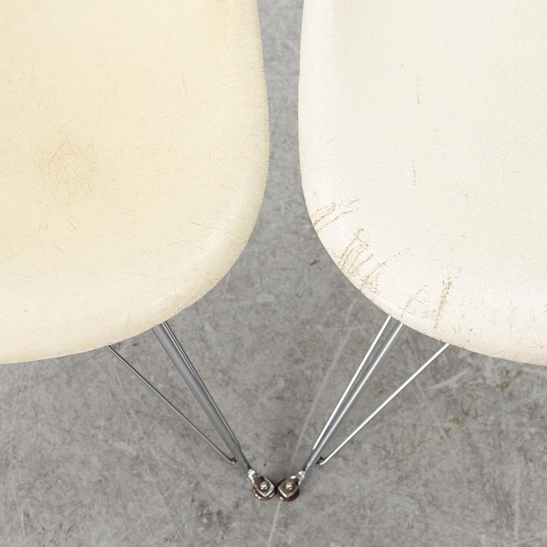 Charles & Ray Eames, Stolar, 4 st, "DSR Plastic Chair", Herman Miller & Vitra.