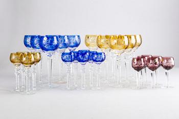 A late 20th century Polish glass set of 28 pcs.