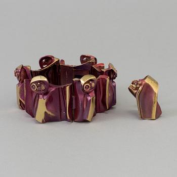 A BJÖRN WECKSTRÖM, bronze bracelet, neckless and a ring  "Maginot" Lapponia 1971.