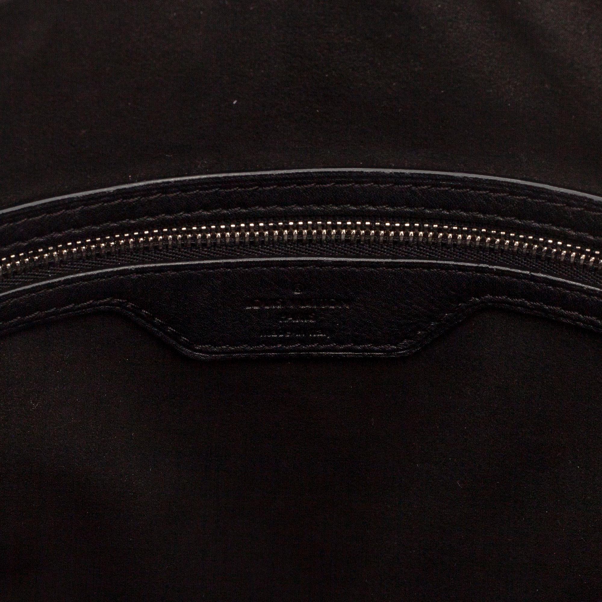 Louis Vuitton, an 'Antheia Leather Ixia MM' Bag.