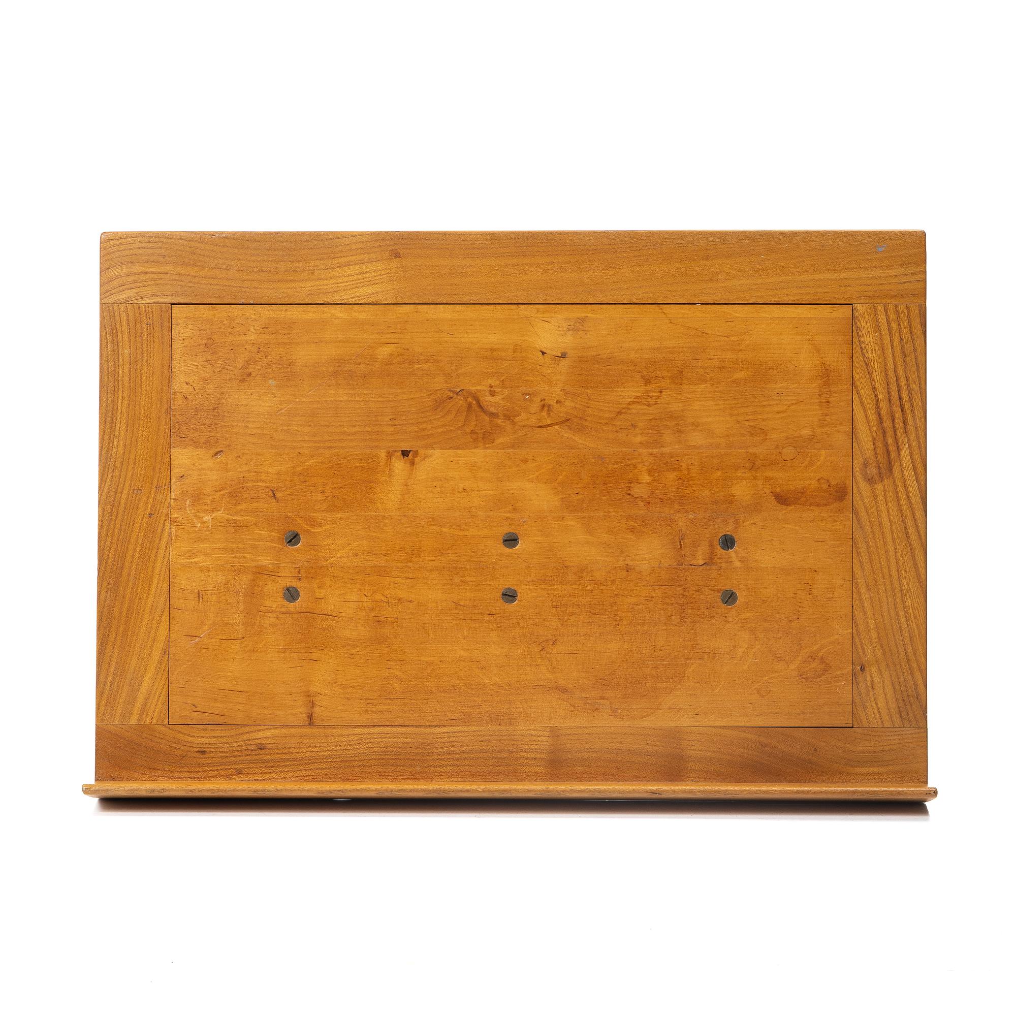 Bruno Mathsson, Reading table, elm?, Firma Karl Mathsson, Värnamo, 1940s?.