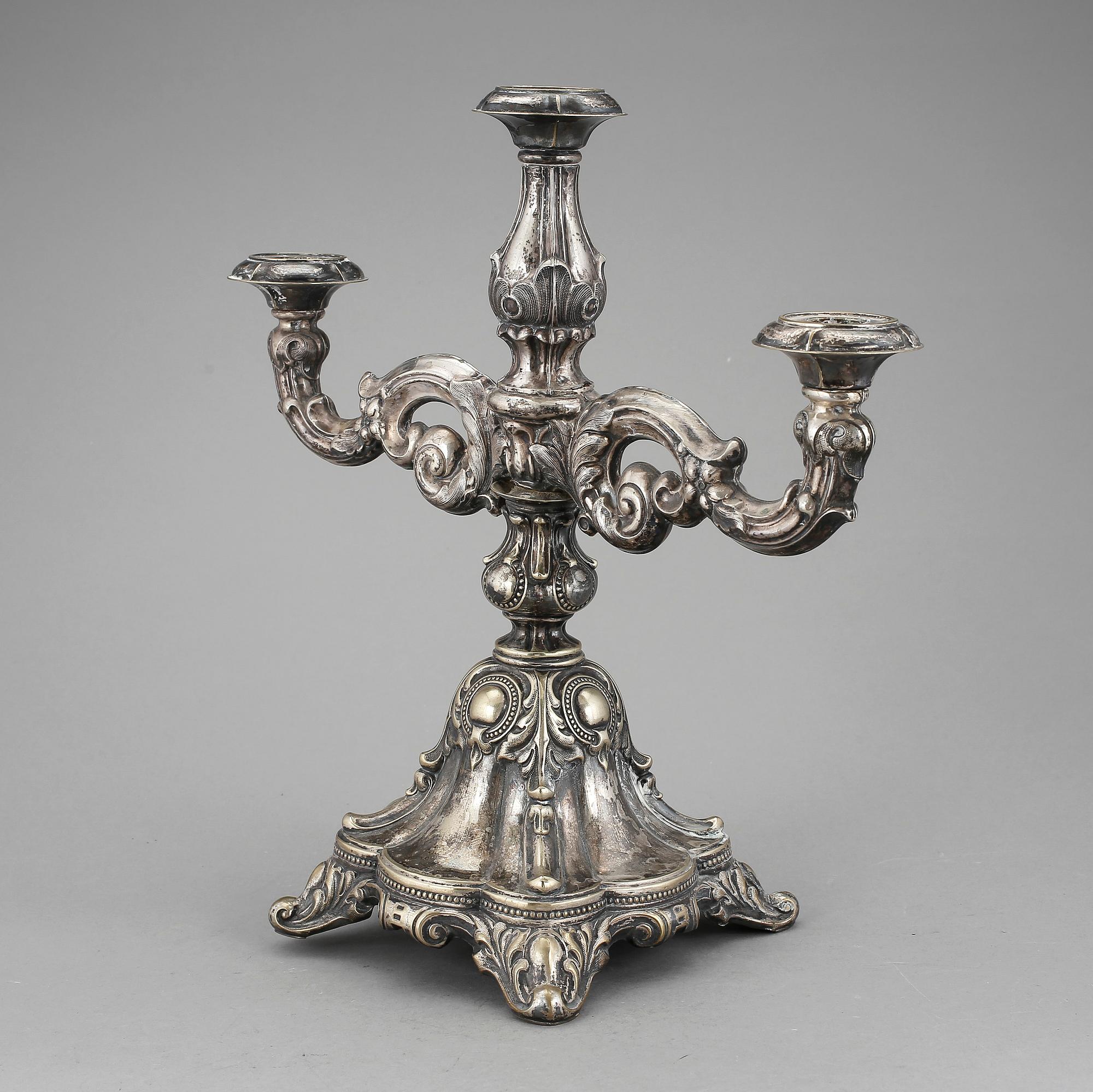 KANDELABER, nysilver. Nyrokoko, 1800-talets andra hälft.