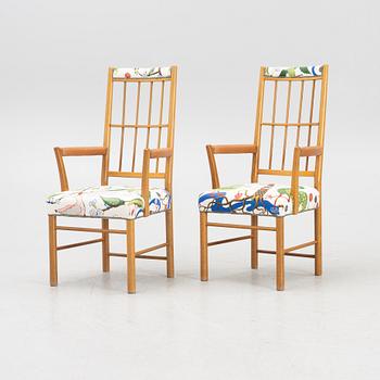 Josef Frank, karmstolar ett par modell 562, Firma Svenskt Tenn.