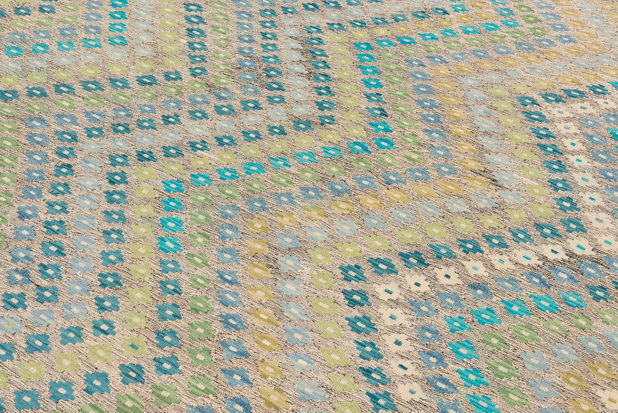 Kilim, modern, approx. 300 x 205 cm.