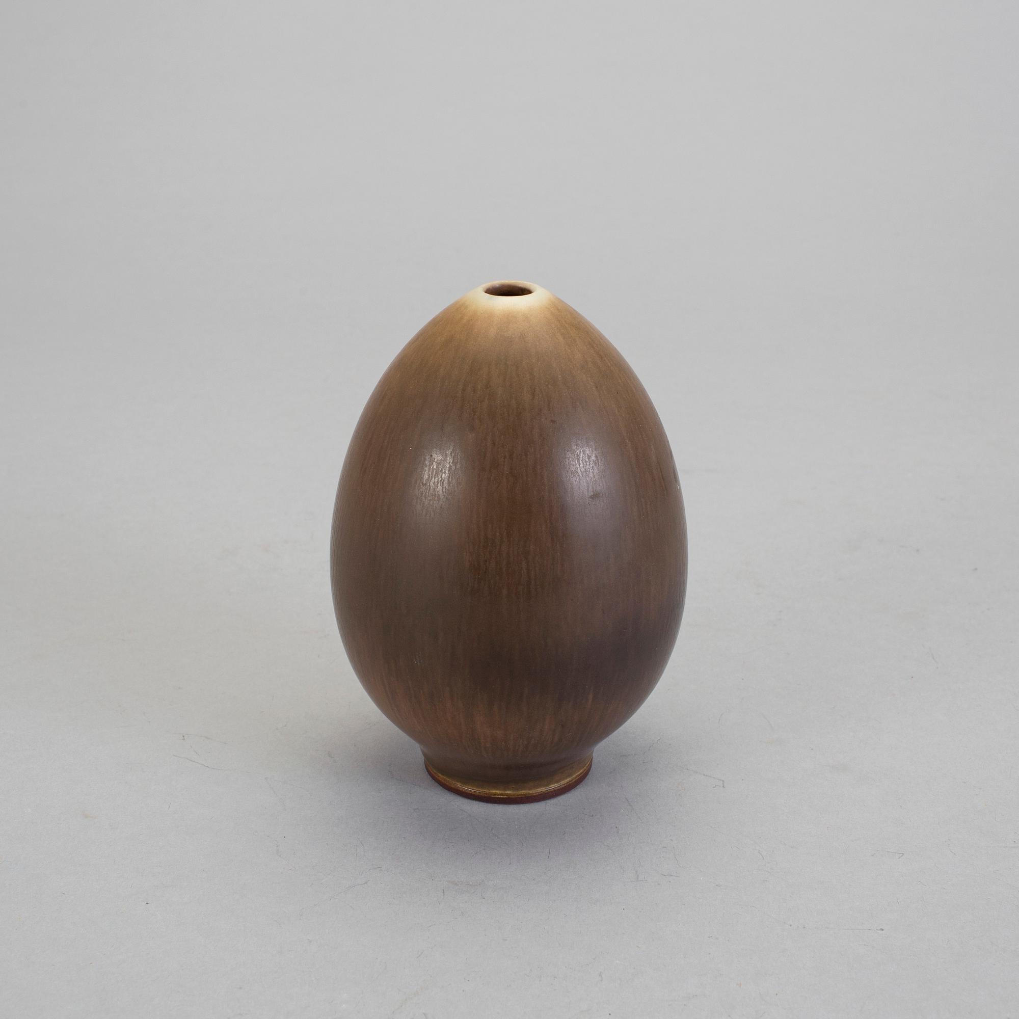 BERNDT FRIBERG, vas, stengods, Gustavsberg studio 1965.