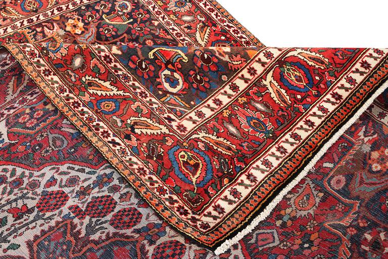 A Bakhtiari carpet, c. 330 x 220 cm.