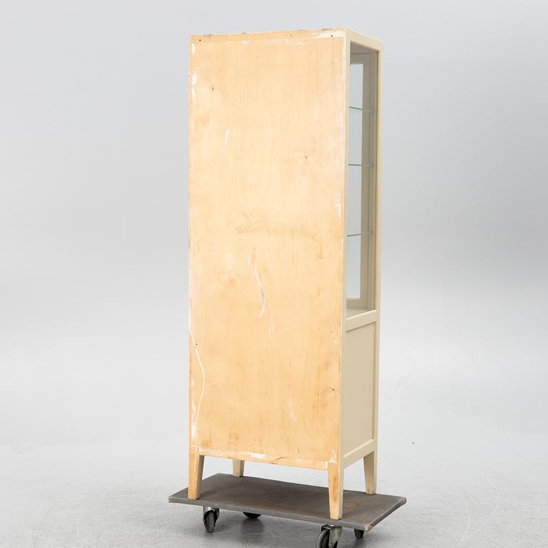 Display cabinet / Apothecary cabinet, Kifa, mid-20th Century.
