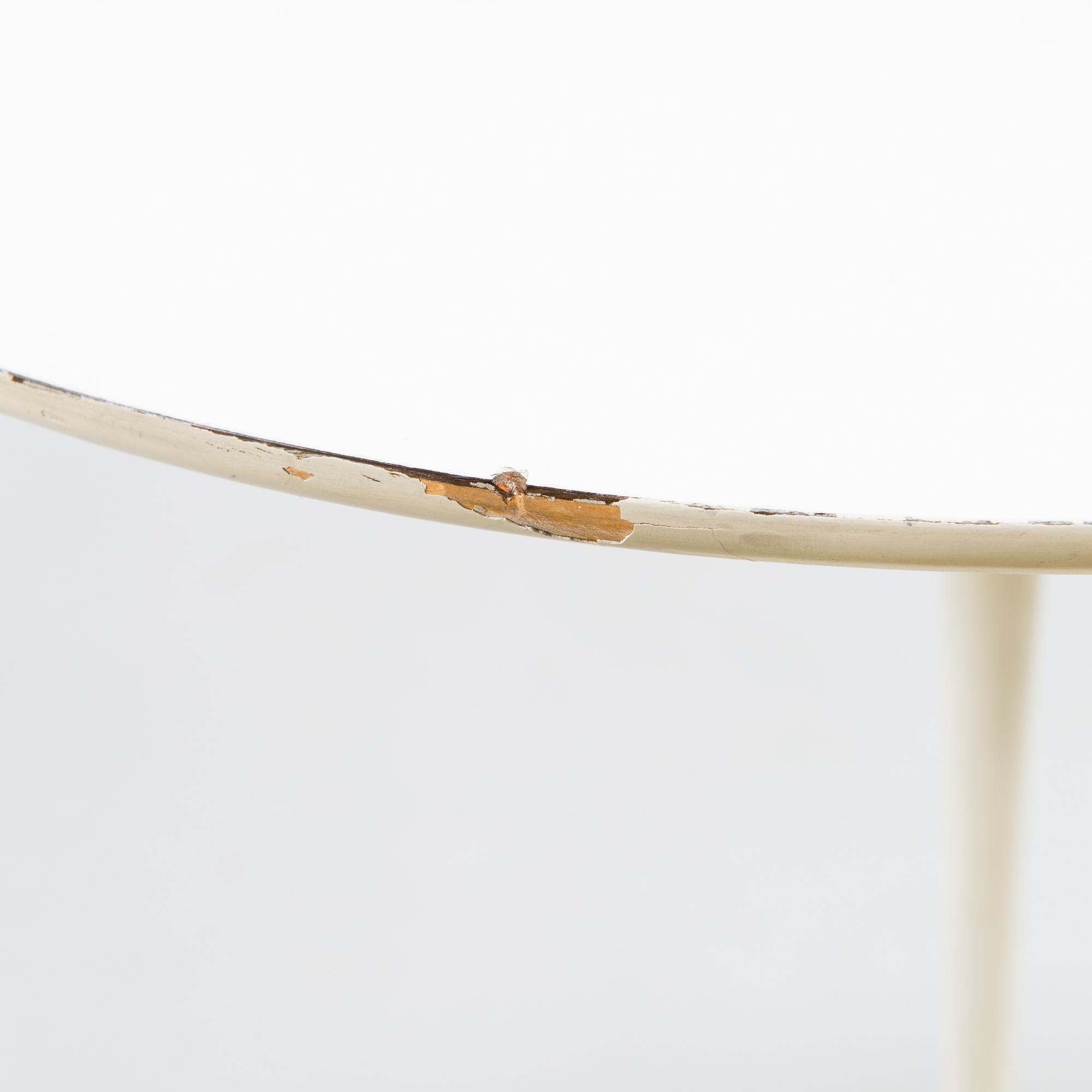 EERO SAARINEN, pöytä, "Tulip" Artek. Lisenssillä valmistettu Billnäsin tehtailla, Fiskars, 1960-luku.