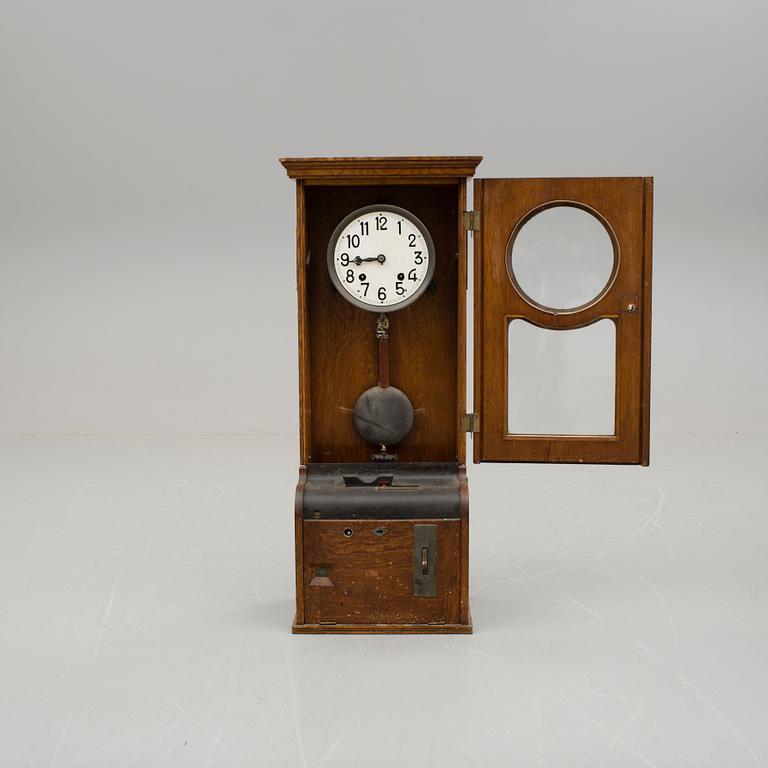 STÄMPELKLOCKA, 1900-talets början.