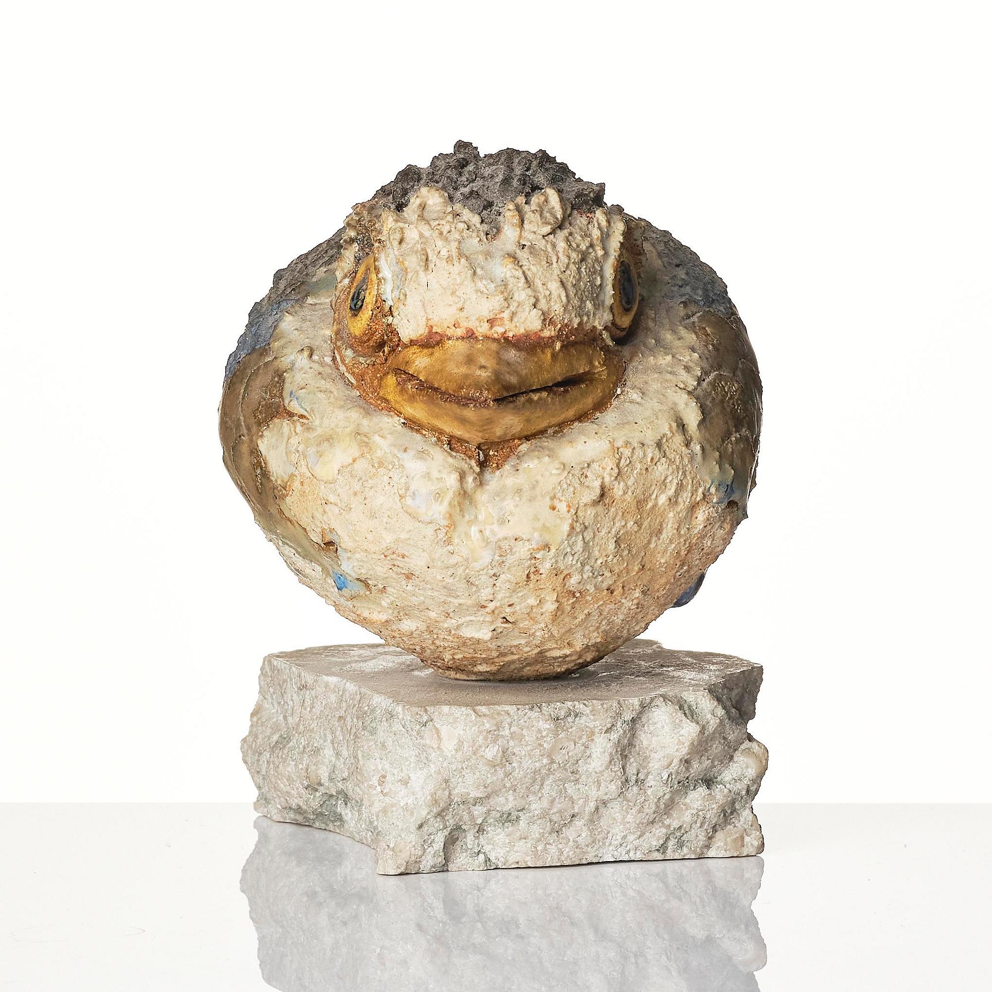 Tyra Lundgren, a stoneware sculpture of a bird, own studio, Bredkvie, Gotland.