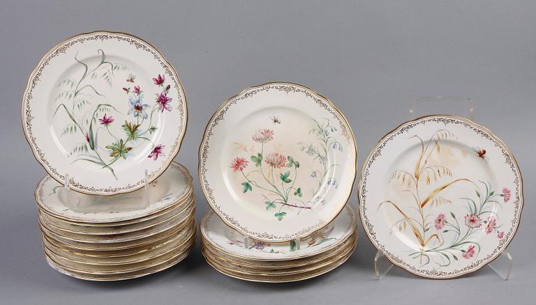 FAT, 2 st samt ASSIETTER, 16 st, porslin, Rörstrand, 1800-talets slut.