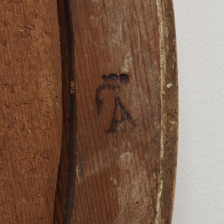 SPEGELLAMPETTER, för två ljus, ett par, av Johan Åkerblad (mästare i Stockholm 1758-1799), gustavianska.