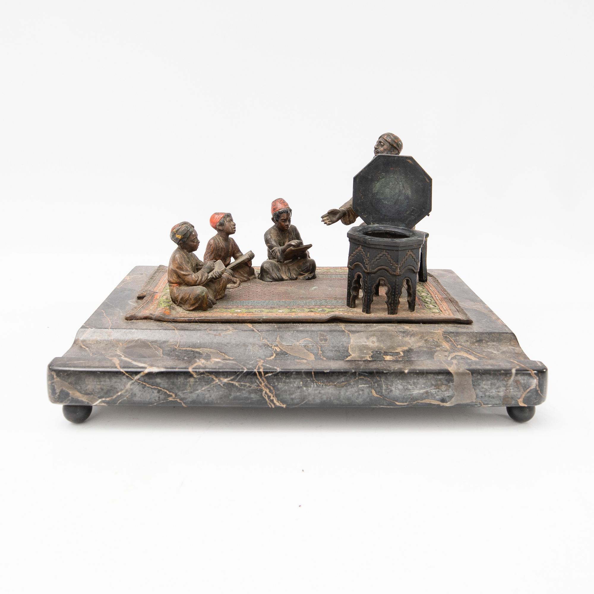 Pennställ, Wienerbrons, 1900-talets början.