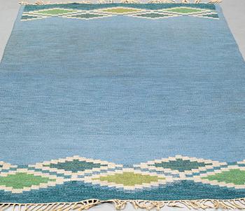 MATTA rölakan, signerad S, ca 236 x 155 cm.