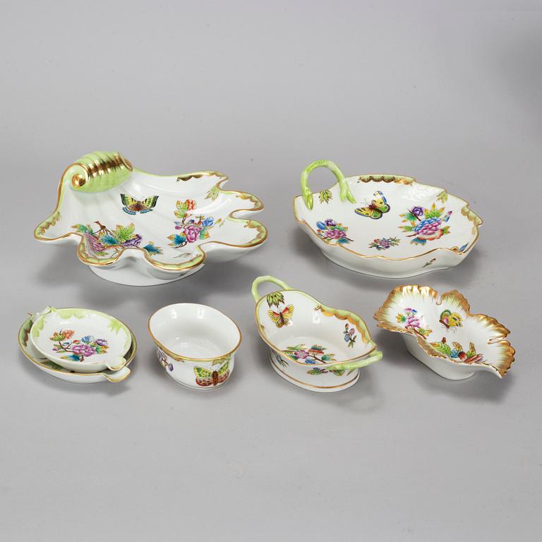 71 psc Herend, mostly "Queen Victoria".