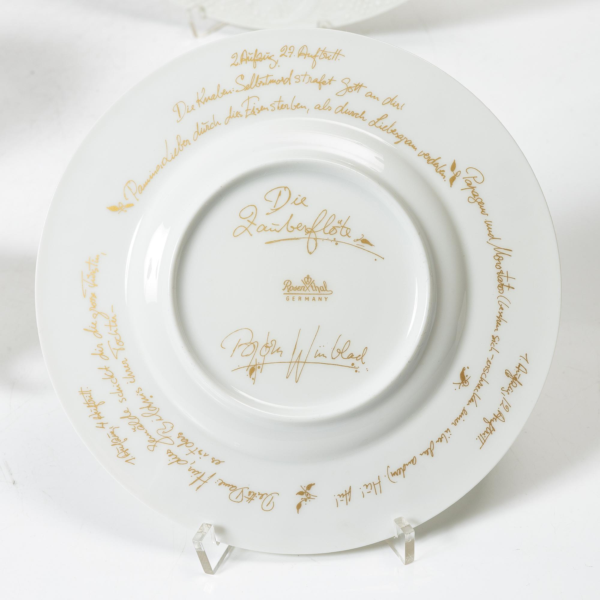 Björn Wiinblad, 19 pieces of a 'Die Zauberflöte' porcelain service, Rosenthal, Germany.