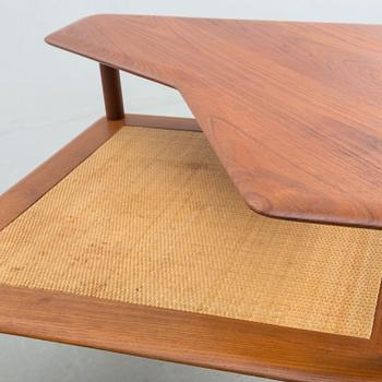 SOFFBORD, "Minerva", Peter Hvidt och Orla Mölgaard- Nielsen, France & Son, Danmark.