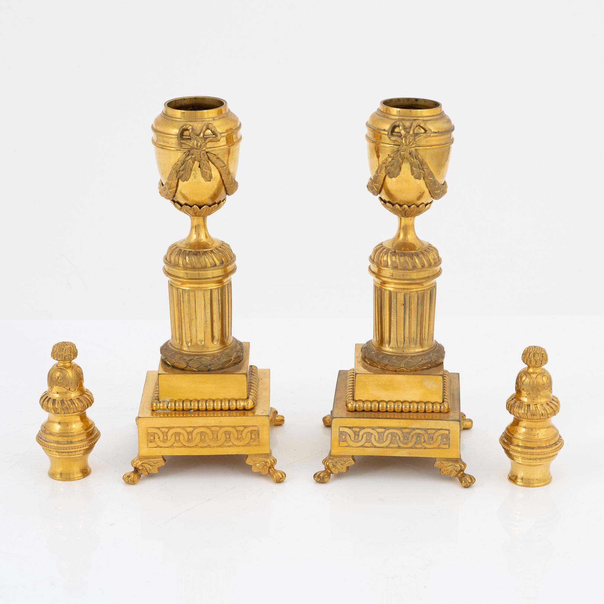 A pair of brass casolettes from AG Dufva, from around the year 1900.