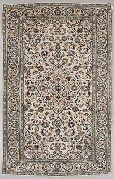 MATTA, Keshan, ca 300x192 cm.