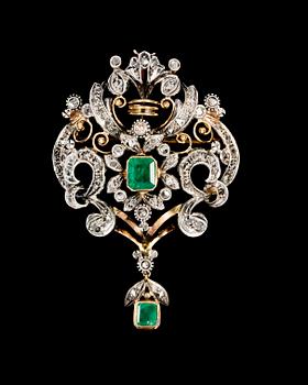 167. BROOCH, brilliant- and rose cut diamonds and emeralds.