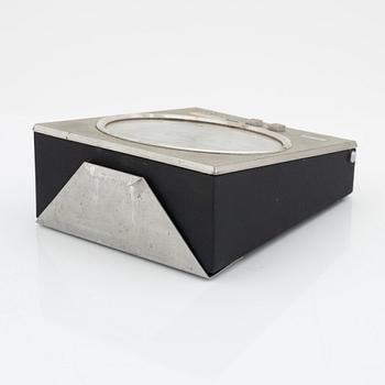 Seiko, Crystal Chronometer, "Three Crowns", table clock.