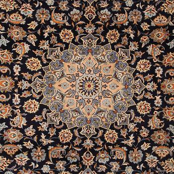 MATTA, Keshan, ca 400 x 300 cm.