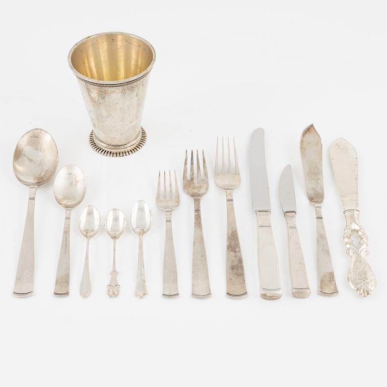 Silver cutlery, letter opener and cup, including mark of CG Hallberg, Stockholm 1919 (24 pieces).