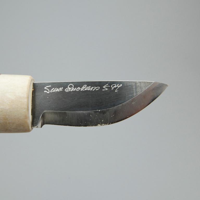 SAMEKNIV, renhorn samt björk, Sune Enocksson signerad.