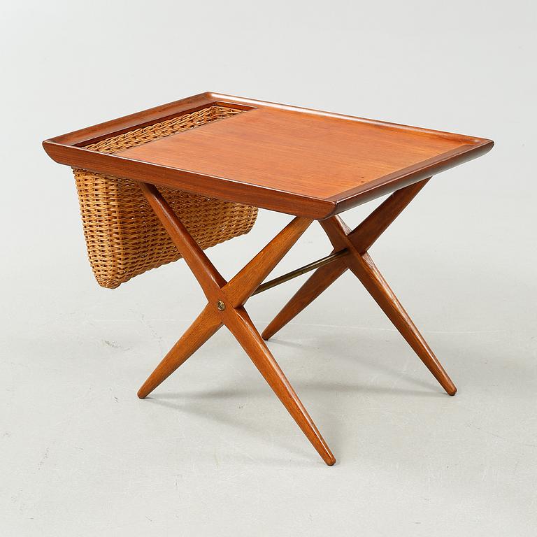 TIDNINGSBORD, Steen & Strøm, 1950-tal.