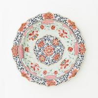 A Chinese famille rose porcelain plate, Qing dynasty, Yongzheng (1723-35).
