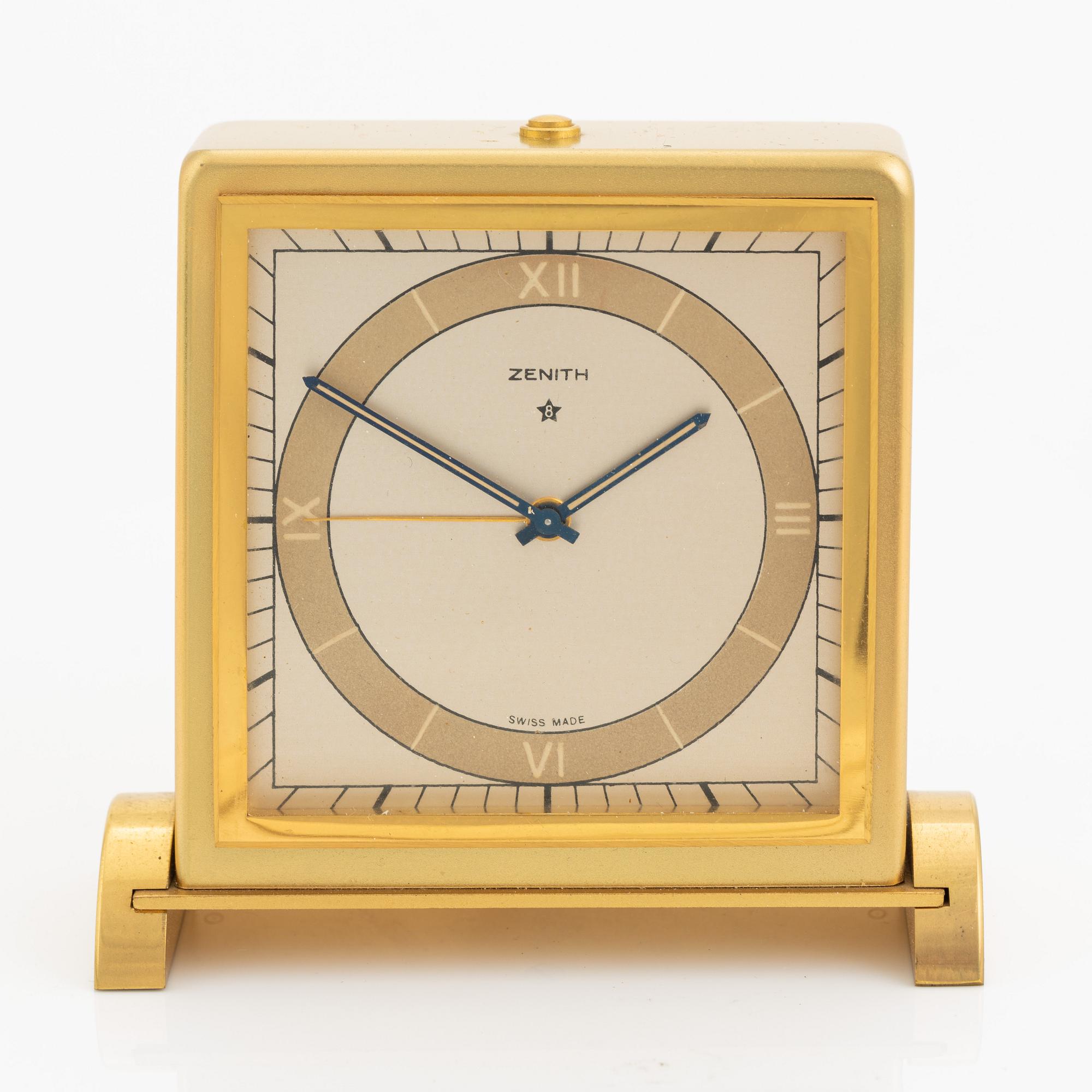 Zenith, bordsur, 100 x 87 x 33 mm.