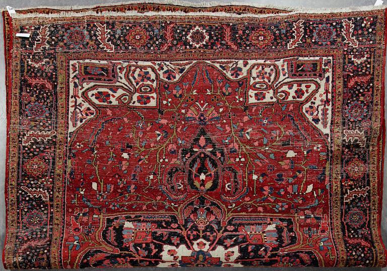 MATTA, Heris, ca 375 x 272 cm.