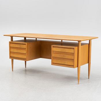 Gunni Omann, an oak desk, 1960's.