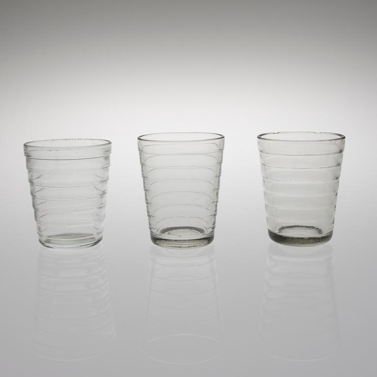 AINO AALTO, dricksglas, 24 st, Karhula-Iittala, 1900-talets mitt.