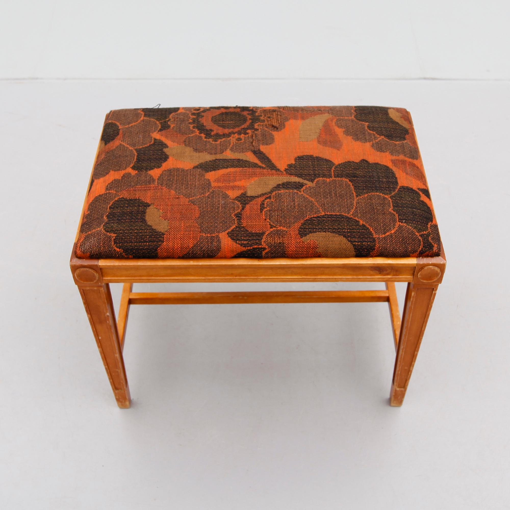 TABURETT, Carl Malmsten, Bodafors, 1900-talets första hälft.