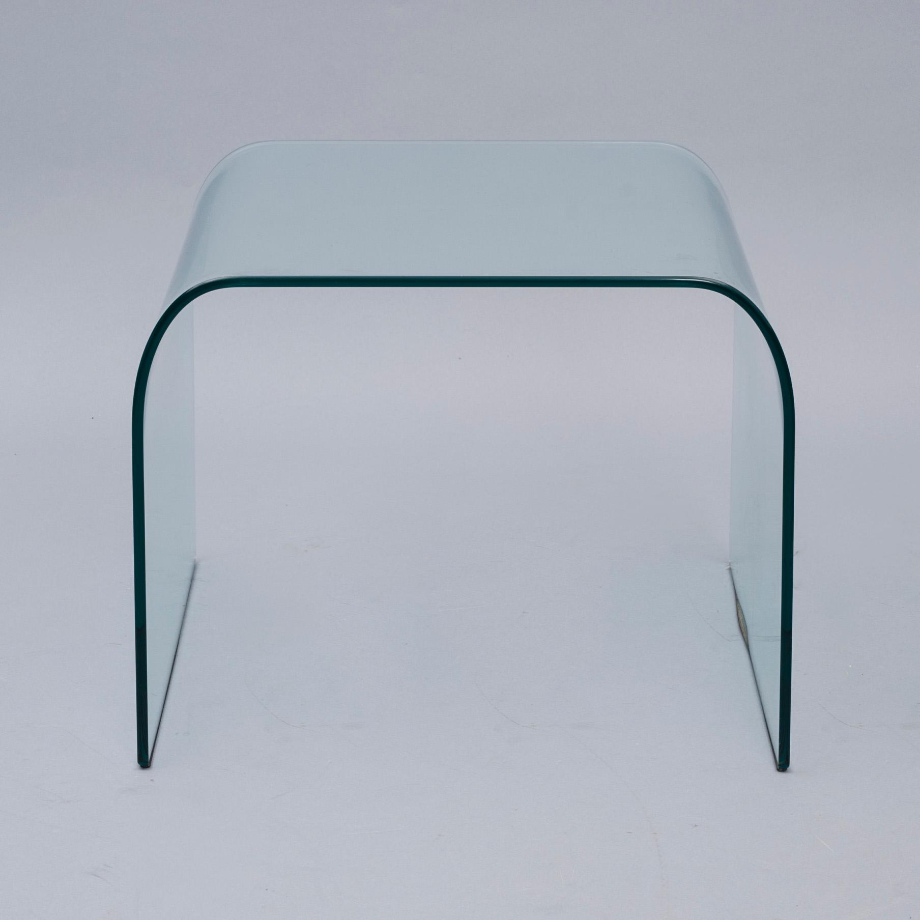 FÅTÖLJ, "Ghost", Cini Boeri och Tomu Katayanagi, samt BORD. Fiam, Italien, 1900-talets slut.