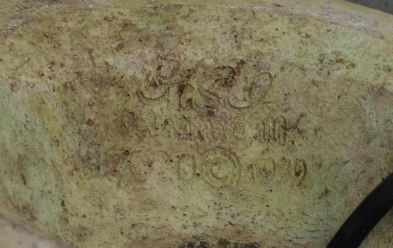 TRÄDGÅRDSFONTÄN, sten-komposit, 1900-talets slut.