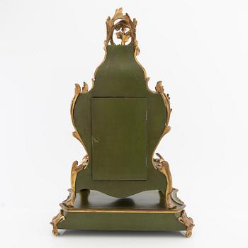 Console clock Louis XV style, first half of the 20th century.